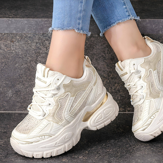 كوتشي حريمي بكعب داخلي 8 سم – مريح وعصري – تصميم Chunky تريندي