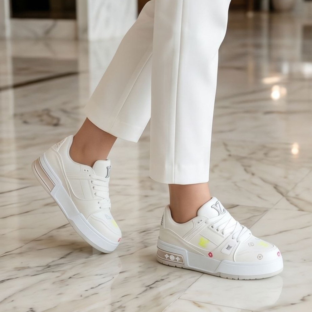 Women’s Denim Style Sneakers – Casual Street Look  (R02)👟💙