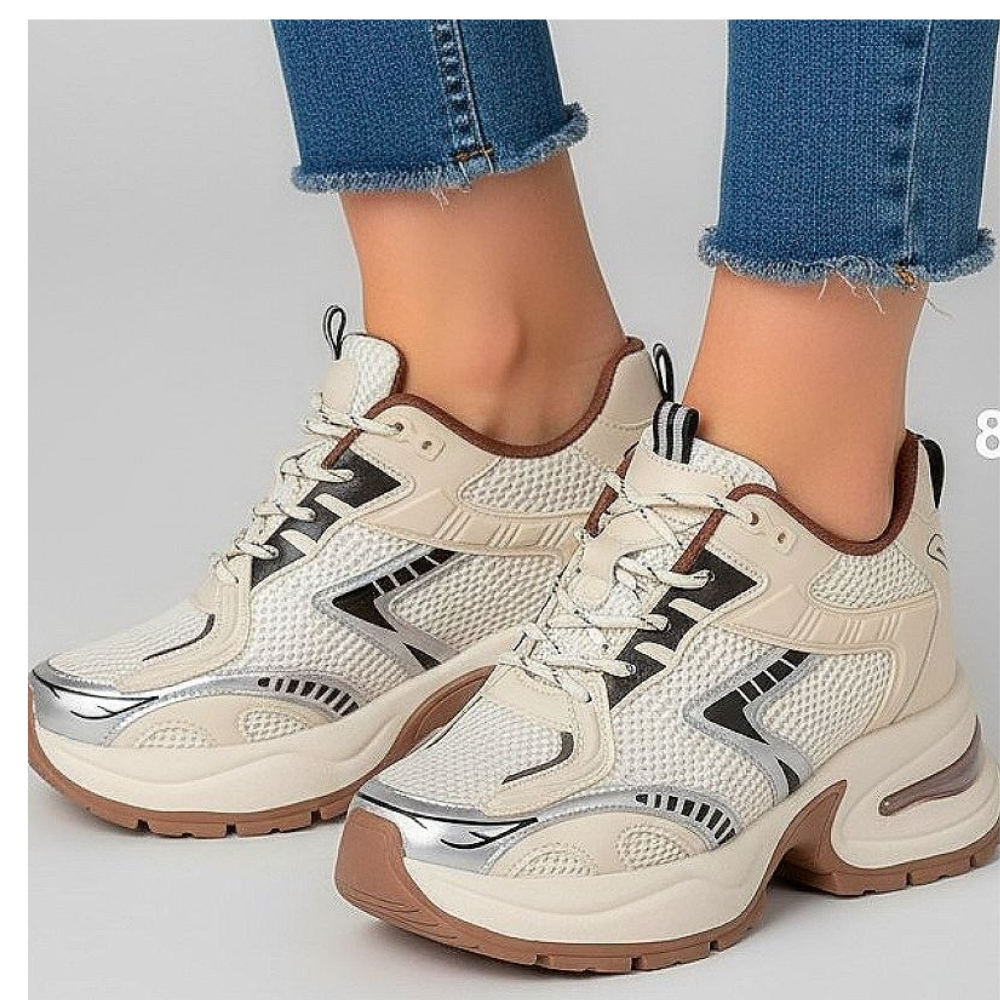 Sneaker نسائي بكعب مخفي + نعل عالي 8 سم – راحة وأناقة في نفس الوقت