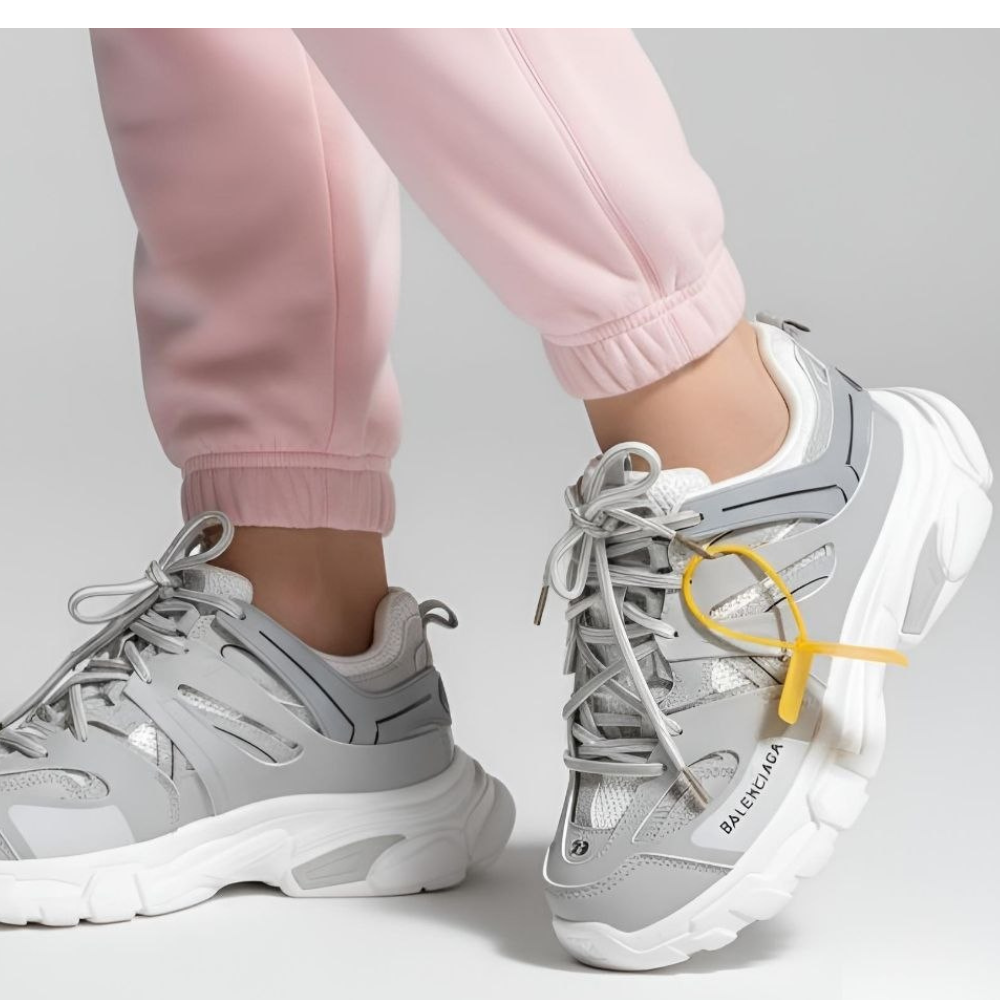 سنيكر حريمي ستايل Balenciaga Track – تريندي – مريح وثابت