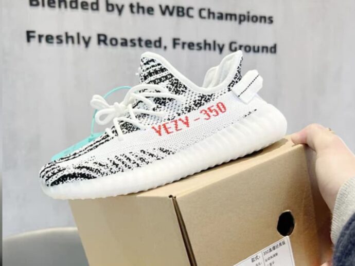 ✨ Yeezy350 Fashion Shoes man✨