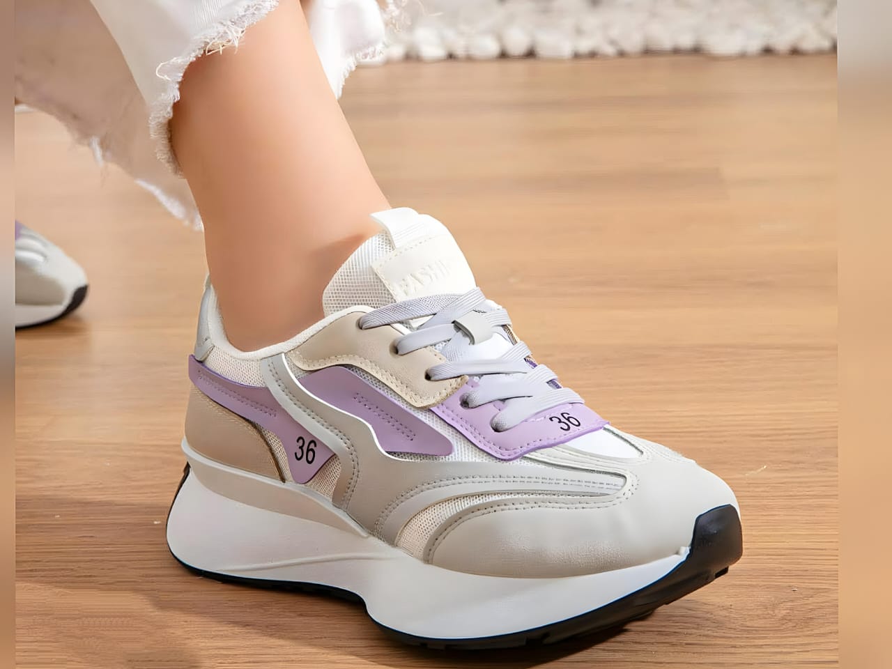 كوتش بالنسيجا فاشون حريمي 2026 - Image 3