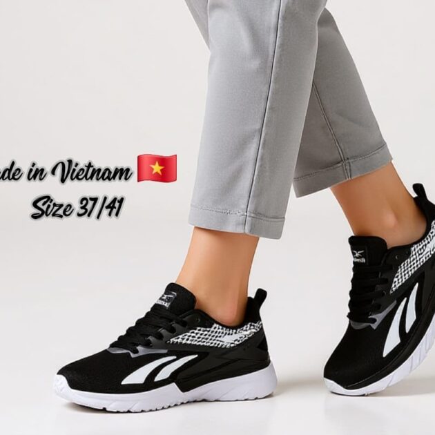 كوتش ريبوك فيتنامي